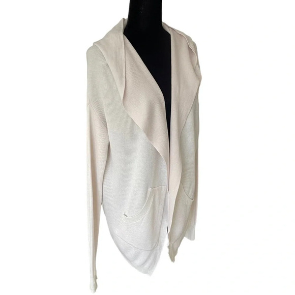Lululemon Cabin Yogi Wrap Heathered White / Neutral Blush size 8 - Picture 2 of 11